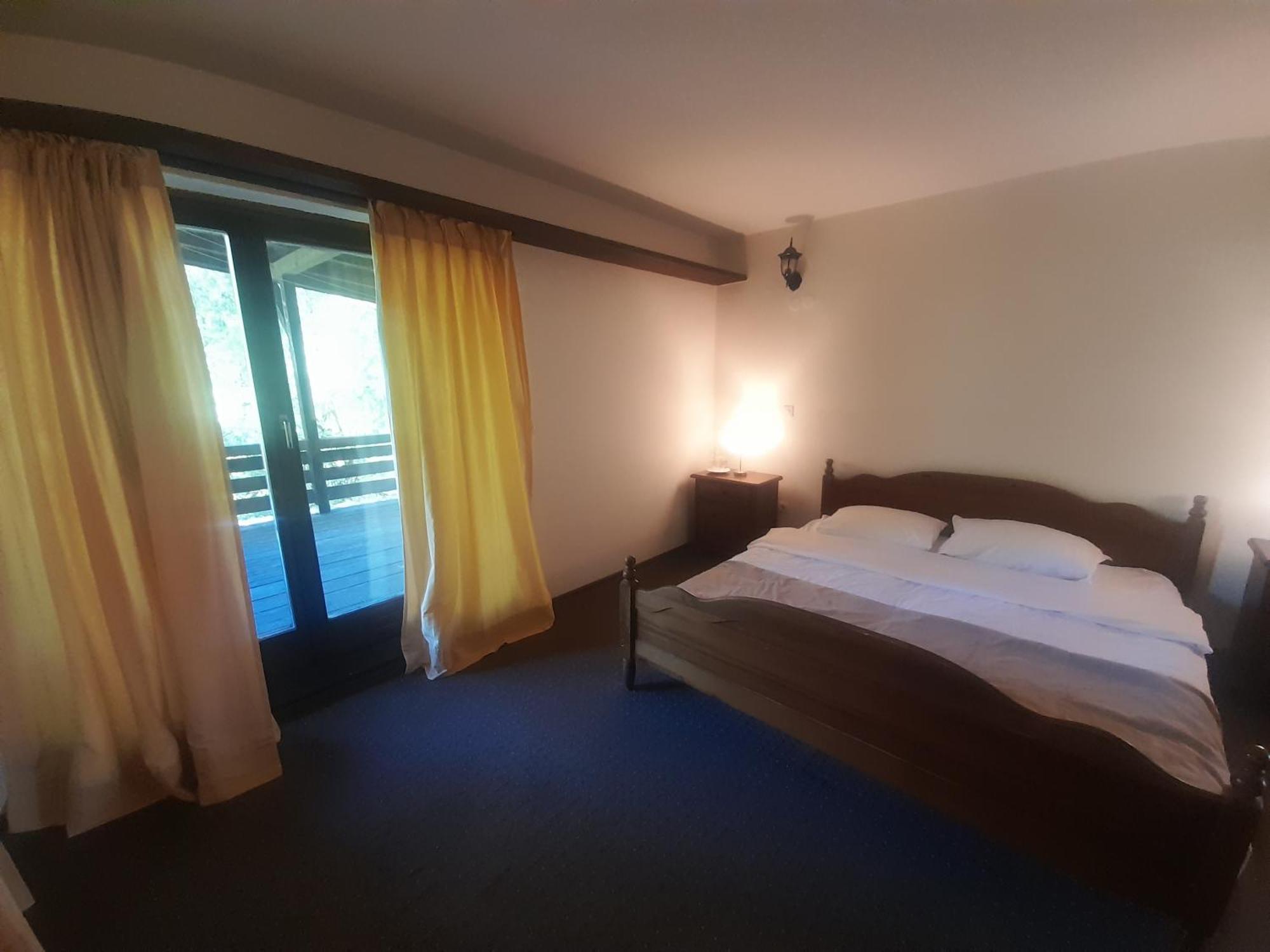 Teuta Palace Dom Faletici Hotel Sarajevo Luaran gambar